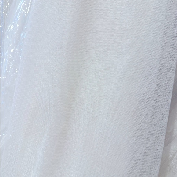 Sara Gabriel Donna Veil - Picture 5 of 5